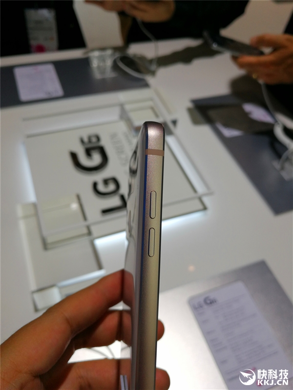 LG G6���ͼ�ͣ�18:9ȫ��Ұ��Ļ