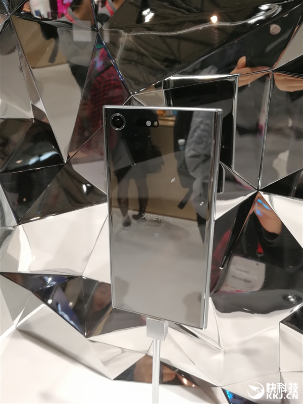 ��ҵ��ƽ̿��飡�������콢XZ Premium���ͼ�ͣ��������续