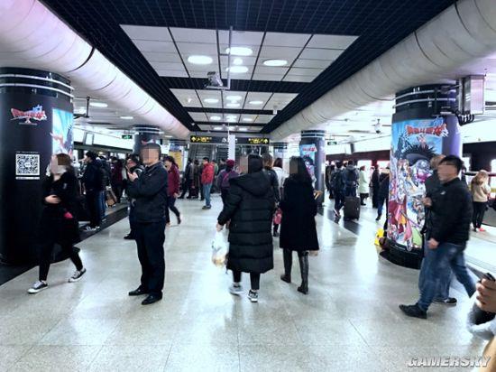 �Ϻ����֡����߶����������⳵վ ʷ��ķռ��ħ��