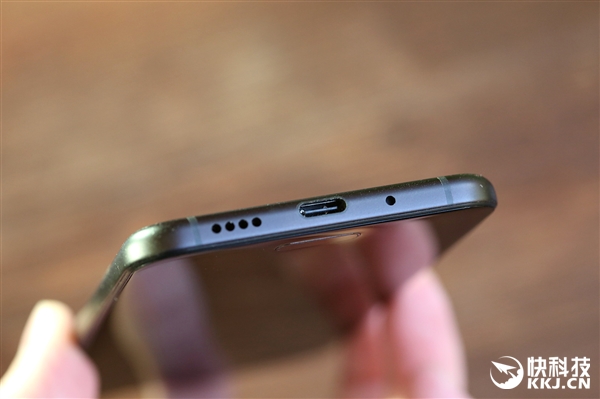 1499Ԫ����S1��������С��5C��ɫ�濪��ͼ��