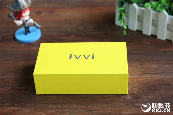 Ů������ӱ���� ivvi V1���䣺����֧�ֻƽ�LTE