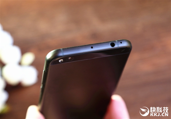 1499Ԫ����S1��������С��5C��ɫ�濪��ͼ��