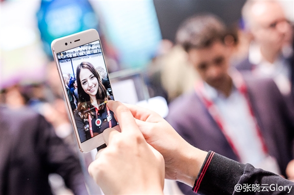 ��ΪP10��������һĻ���޷����鼰�������ǽ�ͷ