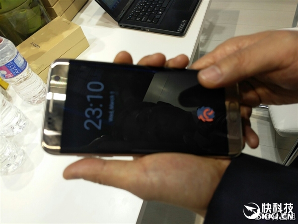 iPhone 8����ڿƼ����й��������ȣ����濴����