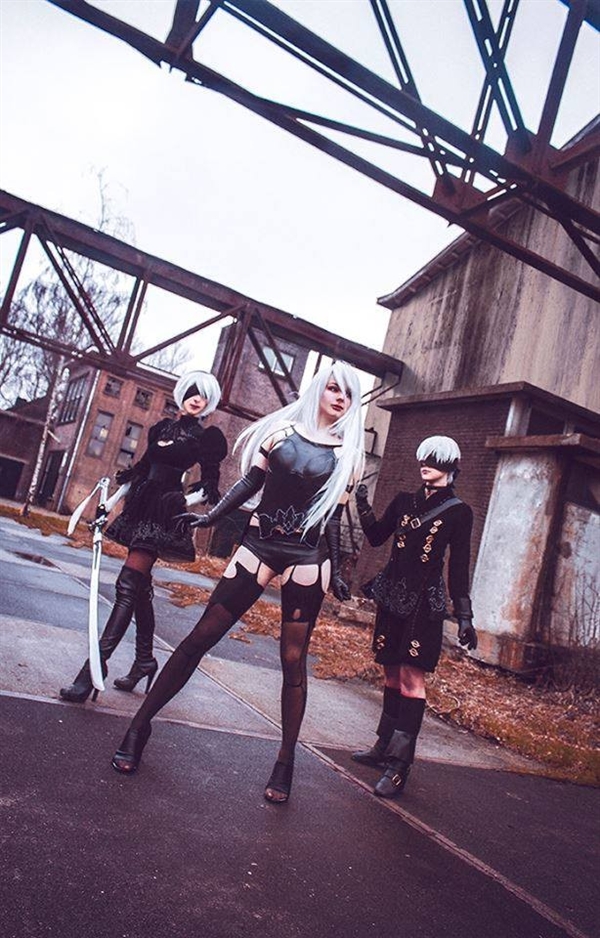 ���á������A2�����Ը�COS���ƶ���˿��Ů��