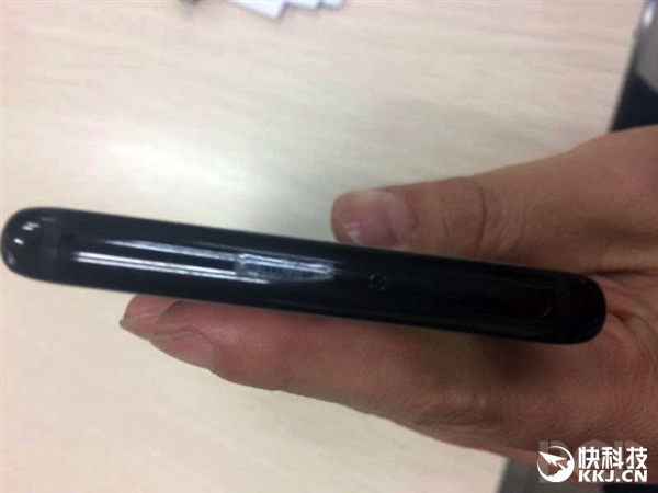 ����Galaxy S8����մ��ع⣺��ռ�����죡