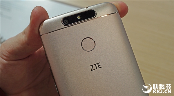 ���˷���Blade V8 Mini/Lite��1300+200��˫��