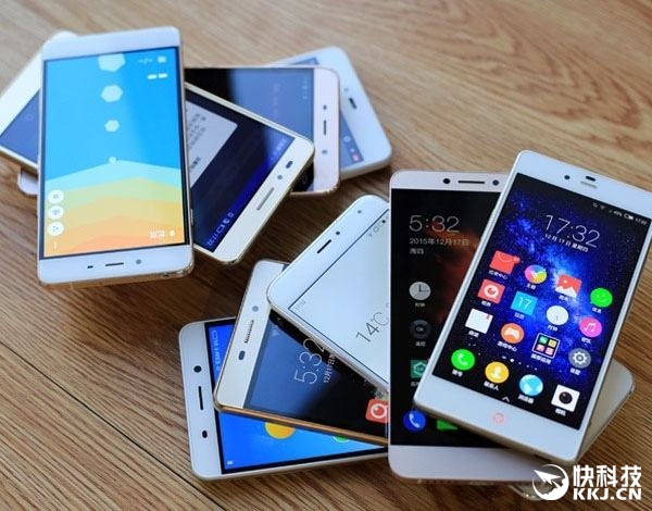 ������߲μ����᣺��ΪС�׺��� Ҫ��һ���й��ֻ�