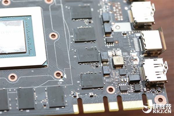 ǿGTX 1080 Ti濪䡢⣺׹