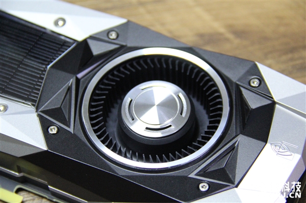 ǿGTX 1080 Ti濪䡢⣺׹