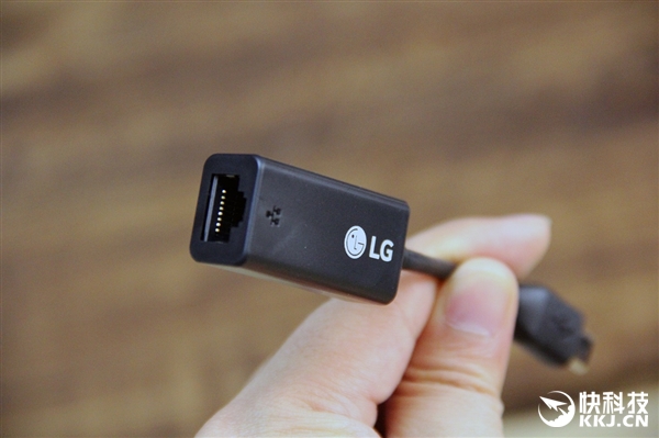 1090�˼����ᱡ��LG gram 15Z970����濪��ͼ��