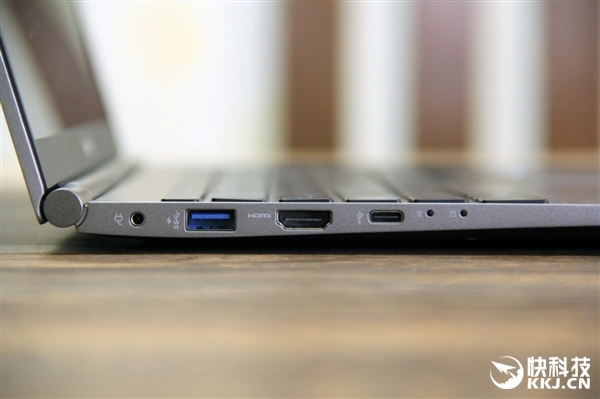 1090�˼����ᱡ��LG gram 15Z970����濪��ͼ��