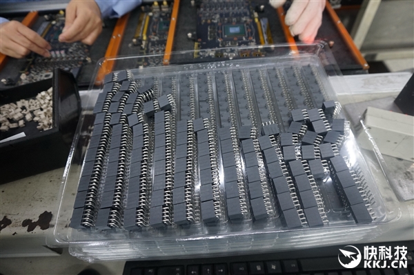 ��̩�����У������е��Կ�����������������