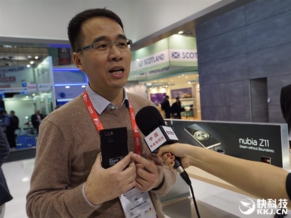 Ŭ����ͻȻ�����»���˫����ͷ/�ۼ������㣡