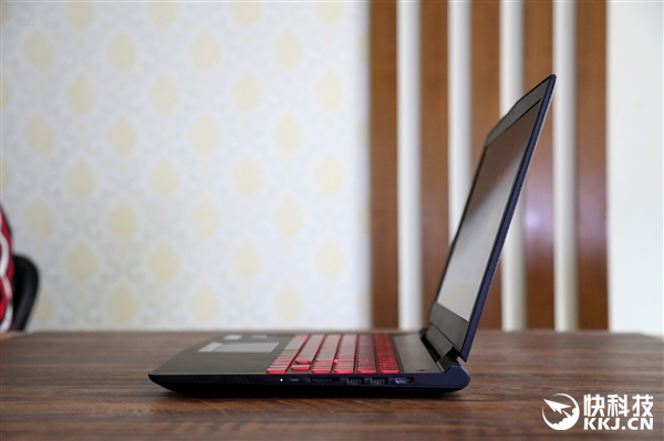 8499Ԫ��������������Ϸ��R720���䣺�������˧��