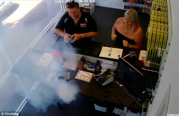 iPhone����ʱ�����б�ը����Ļֱ�ӷ���