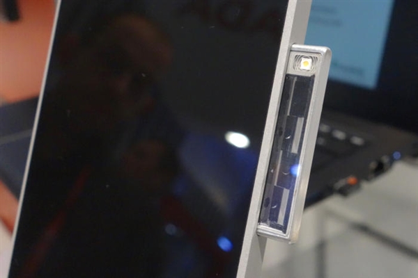 �¹�����ʦ���׽���ֻ�����ͷ͹����ƾ���