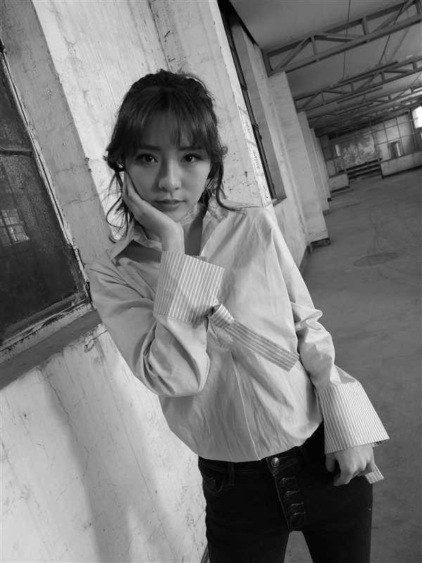 ˫㣫䣡˶ӥ3ٷͼͣŮ