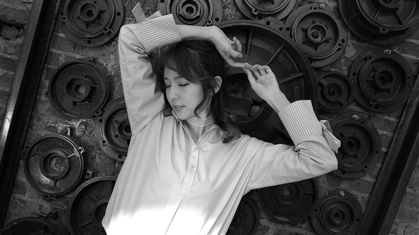 ˫㣫䣡˶ӥ3ٷͼͣŮ