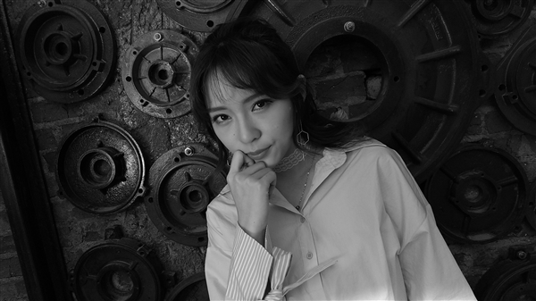 ˫㣫䣡˶ӥ3ٷͼͣŮ