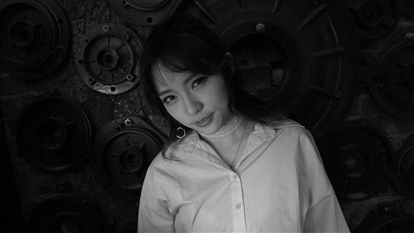 ˫㣫䣡˶ӥ3ٷͼͣŮ