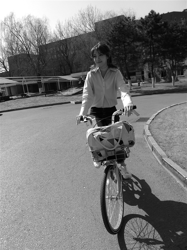 ˫㣫䣡˶ӥ3ٷͼͣŮ