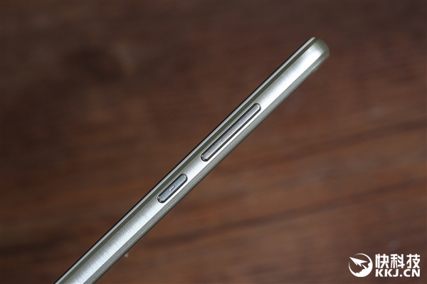 1099Ԫ��Ϊ��ҫ8�ഺ�濪�䣺��������