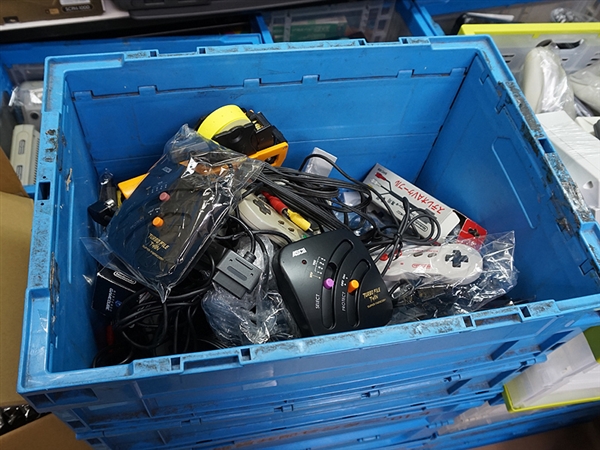 �ձ��̼Ҳֿ�����Ŷ���Ϸ�����ܶ඼û����