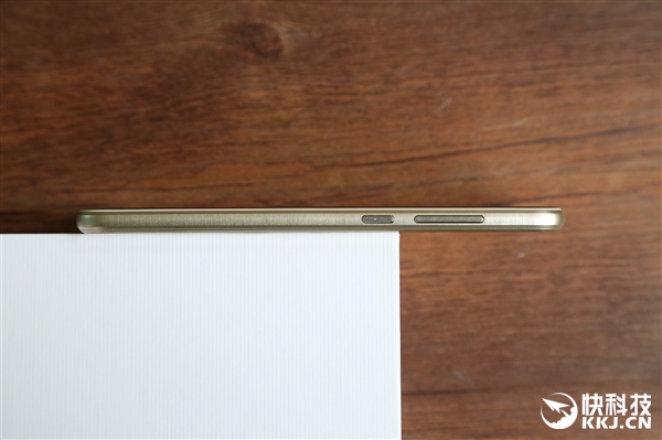 1099Ԫ��Ϊ��ҫ8�ഺ�濪�䣺��������