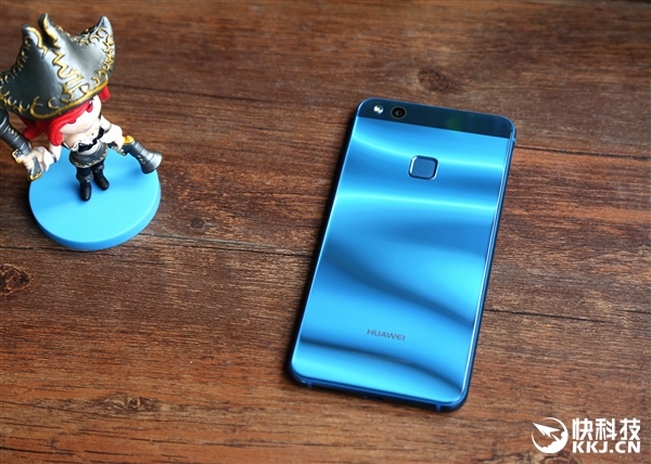 콢HUAWEI nova ഺͼͣˮֵ