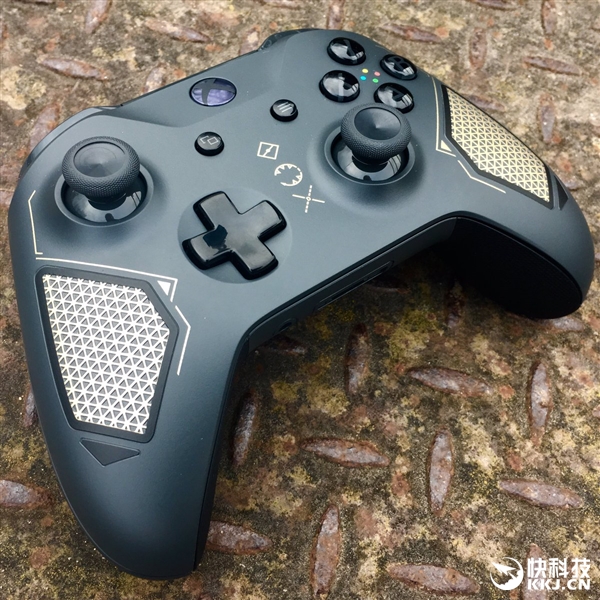 �¿�Xbox One�ֱ�