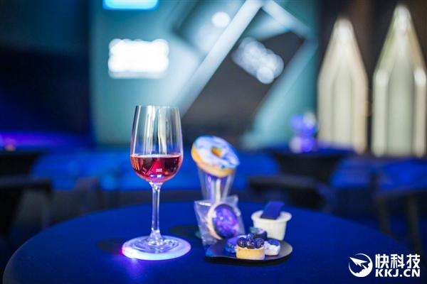 άܳģ󰮣vivo Xplay6ĥɰʽ