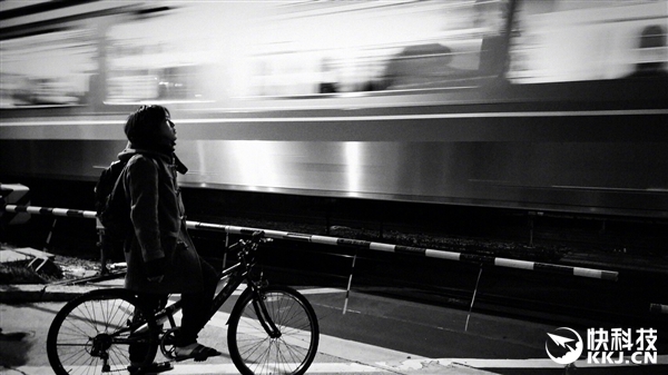 άܳģ󰮣vivo Xplay6ĥɰʽ