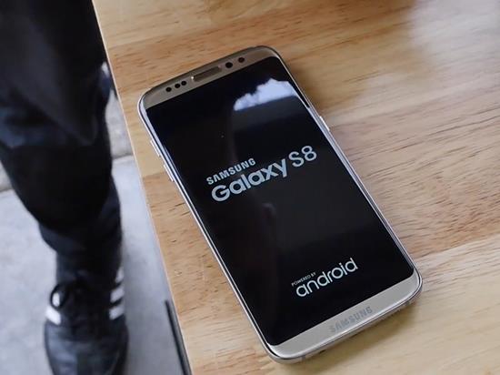 ��ǿ����Ʒ������Ա�iPhone 7P������Galaxy S8�������