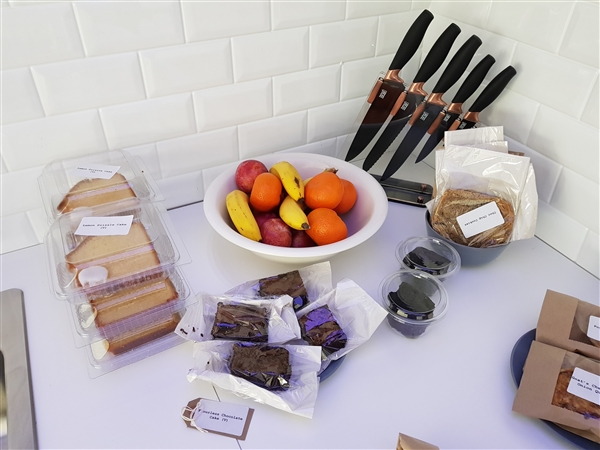 ����S8���նԱ�iPhone 7�����޺���ʵ��ѡ˭��