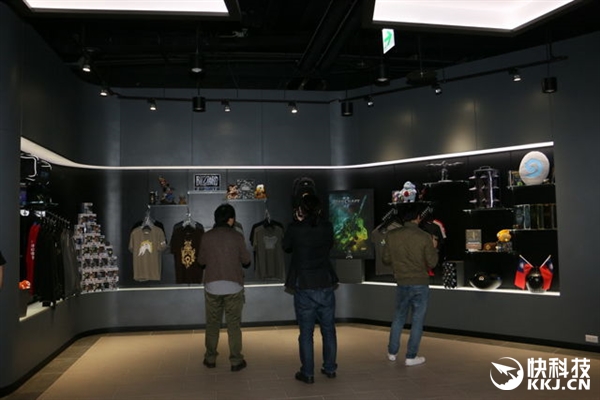 ��ѩȫ���׼ҵ羺�ݿ�ҵ������ȫ�����䡰�����ˡ�