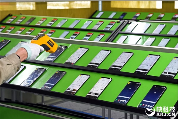 ����S8��װ�����״ο��ţ����Ϊ��ذ�ȫƴ��