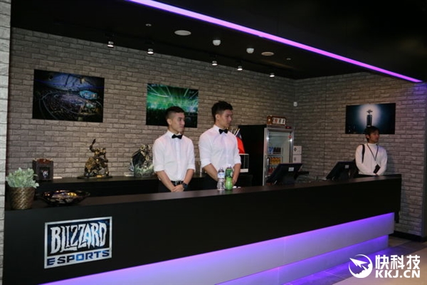 ��ѩȫ���׼ҵ羺�ݿ�ҵ������ȫ�����䡰�����ˡ�