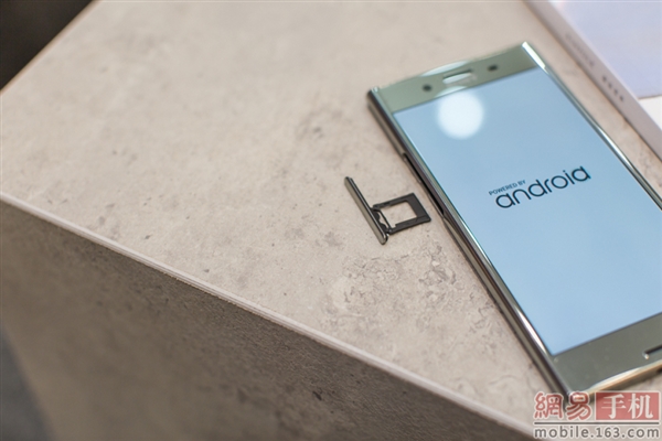 �ռ���������������835 4K���콢�л�ͼ�ͣ����续