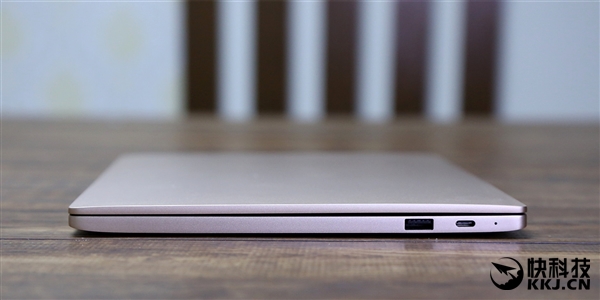 ���ߴ�Core���ģ�12.5Ӣ��С�ױʼǱ�Air����ͼ��