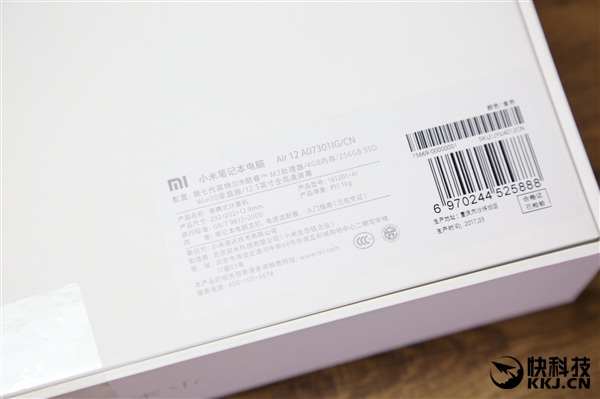 ���ߴ�Core���ģ�12.5Ӣ��С�ױʼǱ�Air����ͼ��