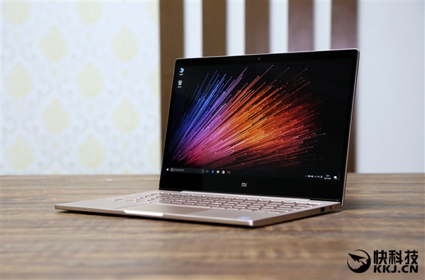 ���ߴ�Core���ģ�12.5Ӣ��С�ױʼǱ�Air����ͼ��