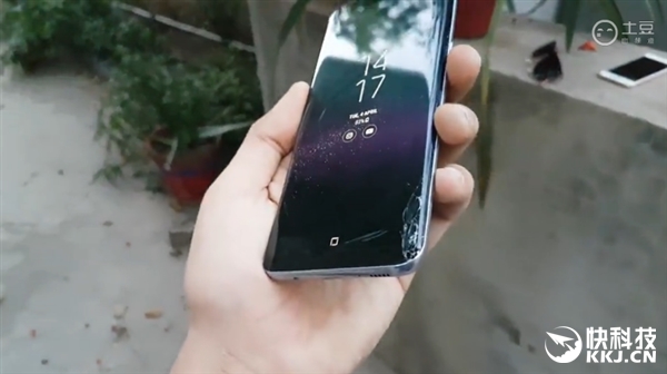 ��ˬ��Galaxy S8������䣺�����ŵ�˲�䱯��