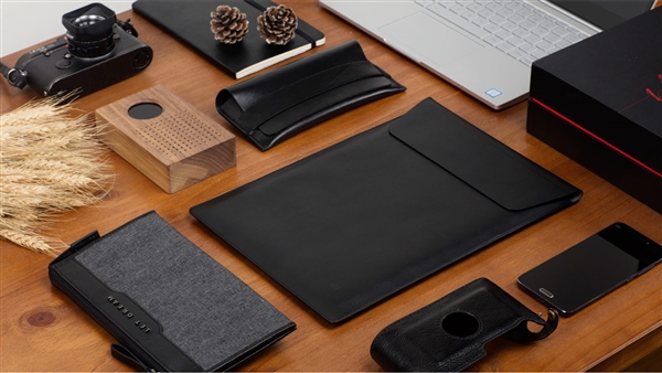 С�ױʼǱ��ڵ���ͼ�ͣ���ɫPU��+��Ƥ��