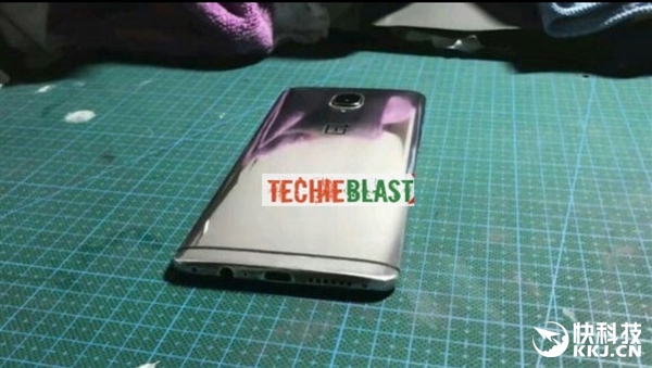 ��������һ��3T�Ƹ����״��ع⣺�����ﱳ