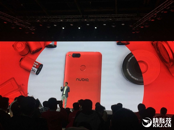 nubia�ߴ�СţZ17mini�׷����࣡˫��+6GB�ڴ�