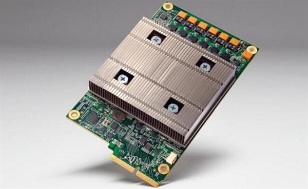 �ȸ���������һֱ�������ִ��������ȴ�ͳCPU��70����