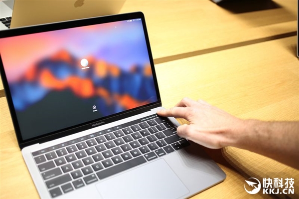 ˣMacBook Proع⣺ȻiPad Pro