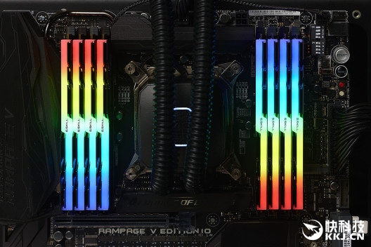 ֥淢128GB DDR4-3333ŵڴװIntel