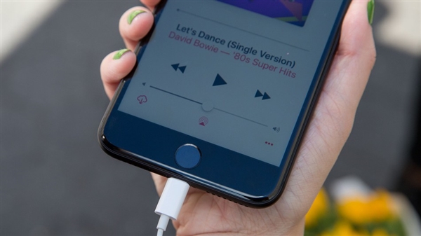 iPhone 7ǧҵHomeԭװש